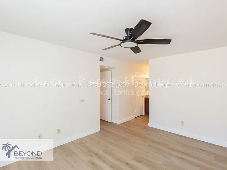 9316 Twin Trails Dr #104 — Photo 20