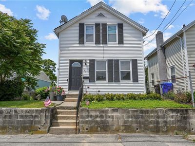 457 Bullocks Point Ave E, Riverside, RI, 02915