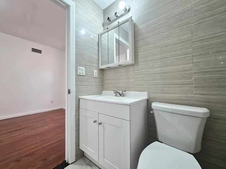 72 Harrison Ave #1 — Photo 6