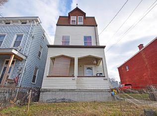 3078 Henshaw Ave, Cincinnati, OH 45225
