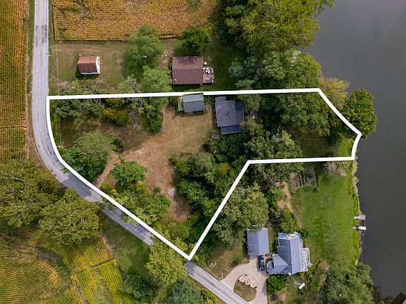 3rd image of 8113 N West Shafer Dr