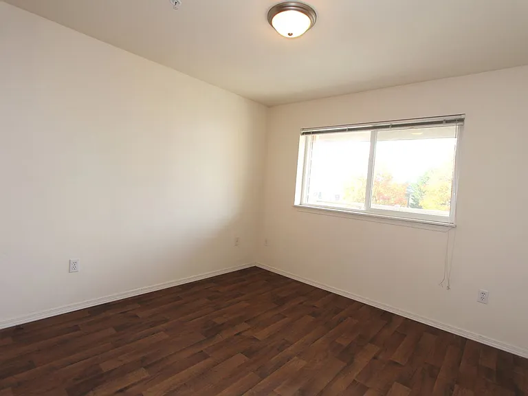 Pickering Place Apartments — Photo 11