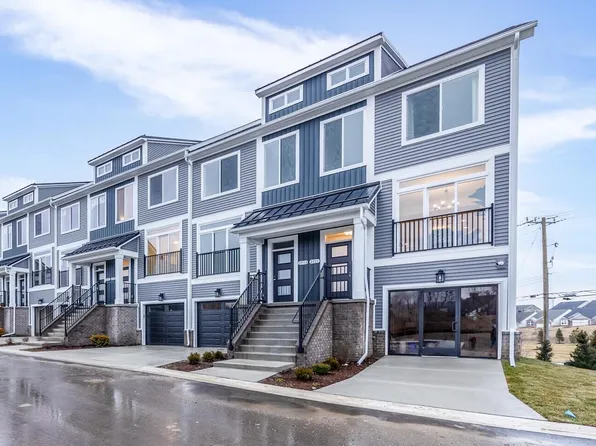 2711 Bristol Ridge Drive 1, Ann Arbor, MI 48105
