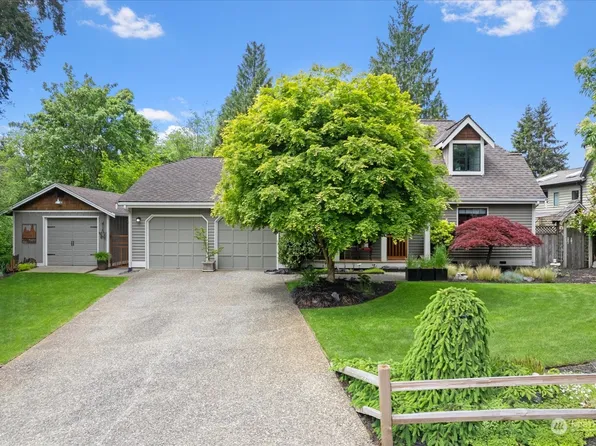 21482 Oak Way, Brier, WA 98036