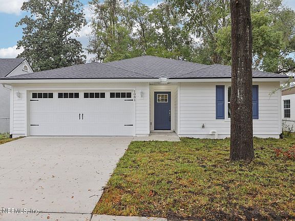 2nd image of 1081 LAKE FOREST Boulevard