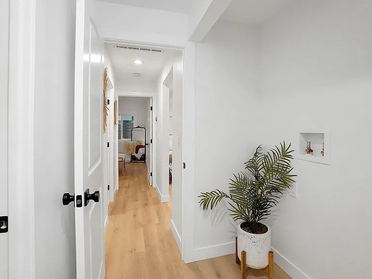 608 Baines Ave — Photo 31