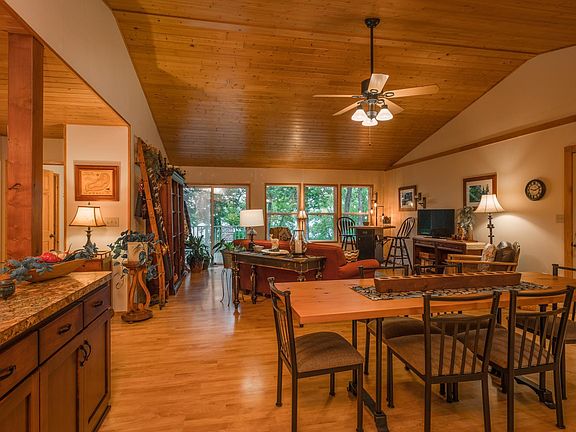 5th image of 8608 S Union Lake Dr SE