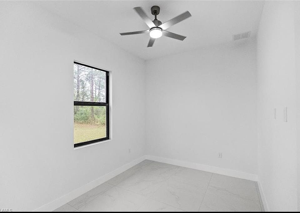1st image of 920 Palmetto AVE