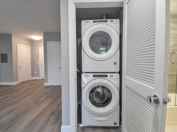 4201 Bergen Turnpike image 10 of 12