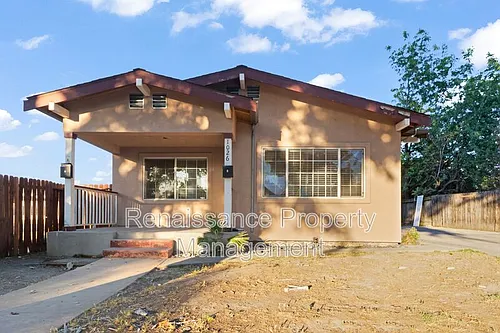 1026 N Windeler Ave #A Photo 1 1026 N Windeler Ave #A Photo 1