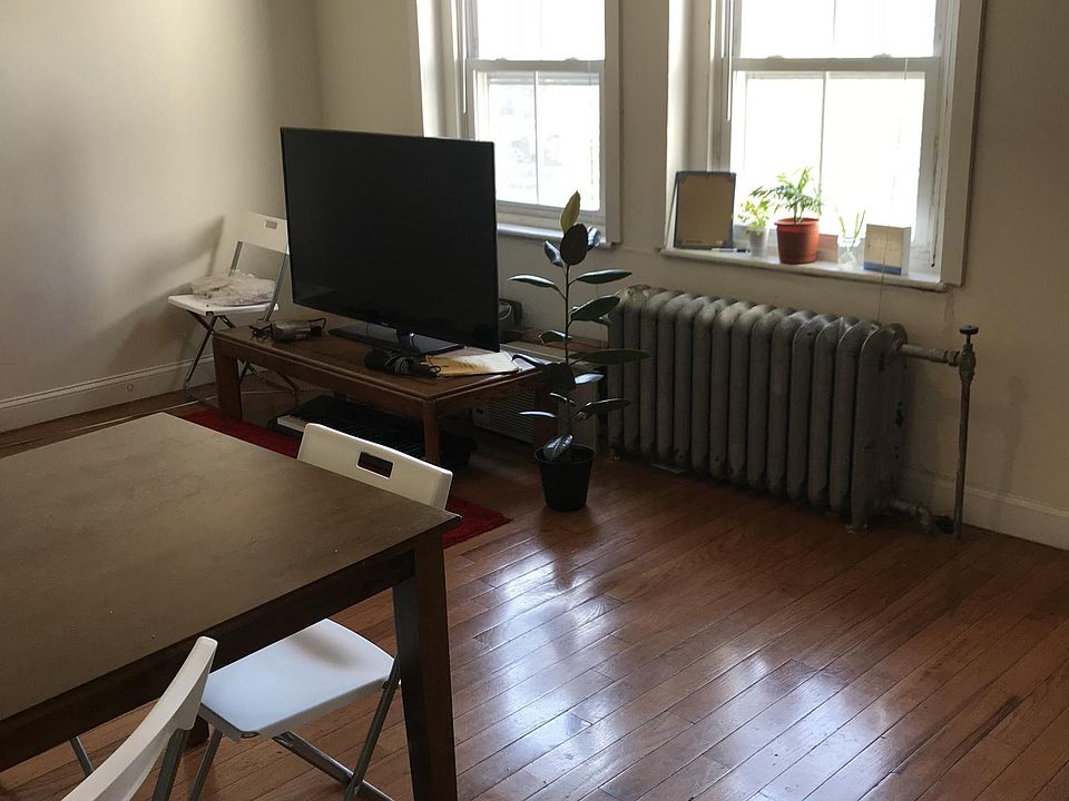 1st image of 4105 Baltimore Ave APT 3