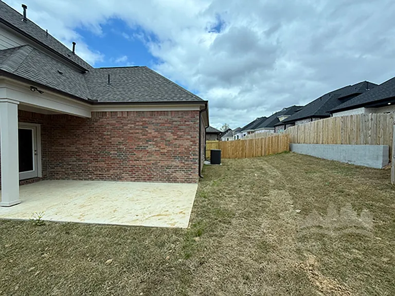 480 Maple St — Photo 20