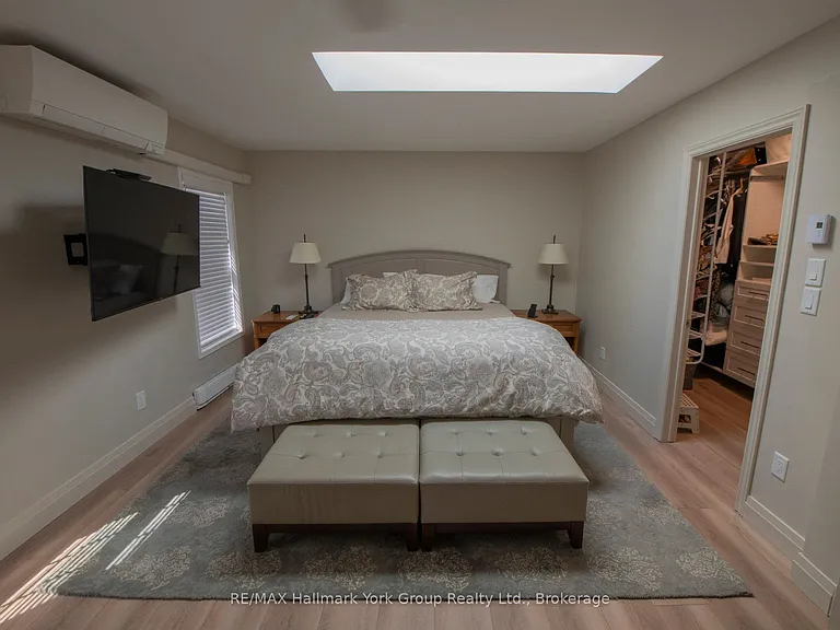 150 Victoria St S #112 — Photo 8
