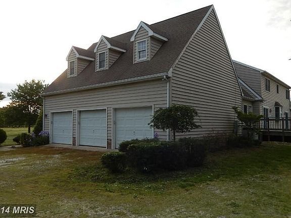 4th image of 3410 Cedar Ln