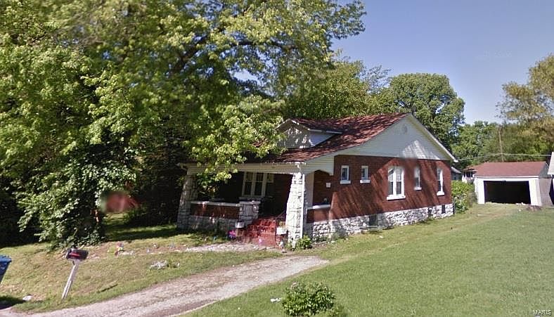 1st image of 1423 1st Ave