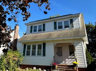33 Marwood St, Albany, NY 12209
