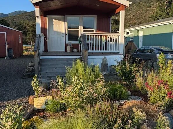 1 Corral Ln Unit 31, Ashland, OR 97520