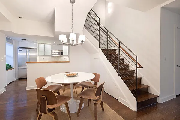 Sold by Corcoran | media 24