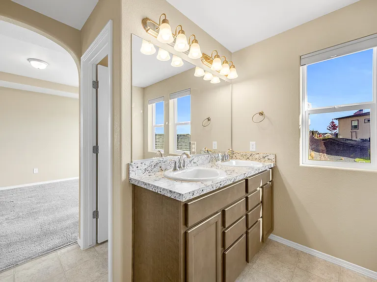 10327 Finn Dr — Photo 17