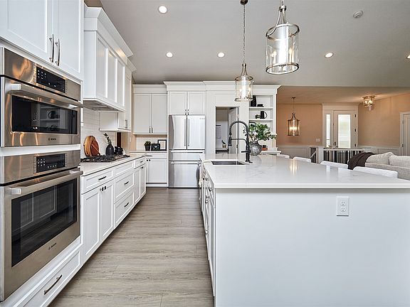 5th image of 1031 Timber Valley Dr