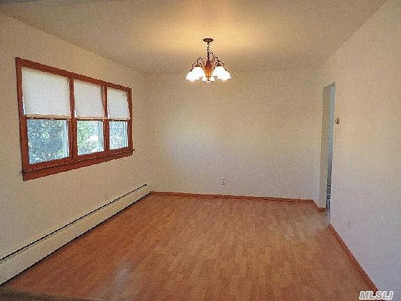 5th image of 66 Carolina Ave