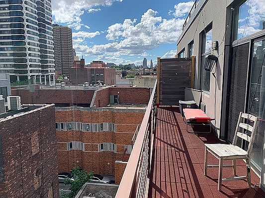 1st image of 230 E 124th St #6A