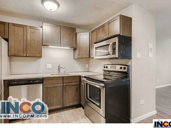 2nd image of 1555 Grove St APT 206