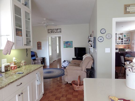 View into keeping room.