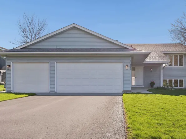 1193 Shawmut St S, Shakopee, MN 55379