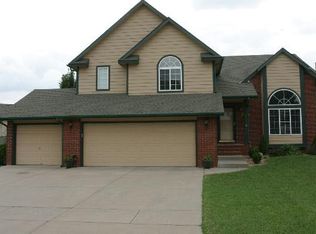 321 Pecan Ct, Andover, KS 67002