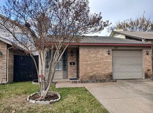 407 Menlo Park Dr, Garland, TX 75043