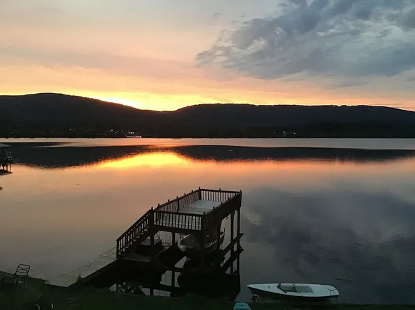 11648 Hixson Pike, Soddy Daisy, TN 37379