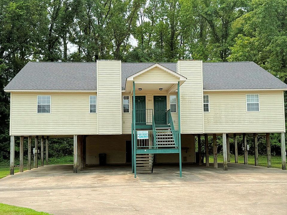 1st image of 104 Benin Ct #B