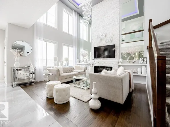 4705 35th St, Beaumont, AB T4X 2C4