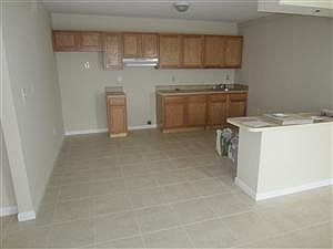 4th image of 245 NW 12th Ct APT 1