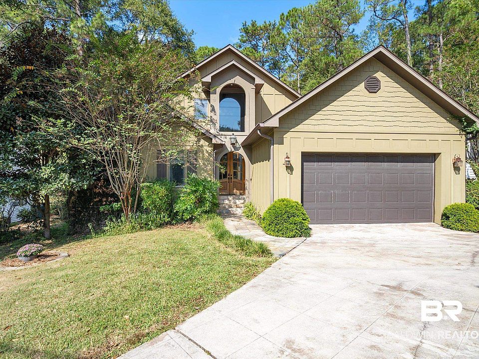 1st image of 220 Bay View Dr