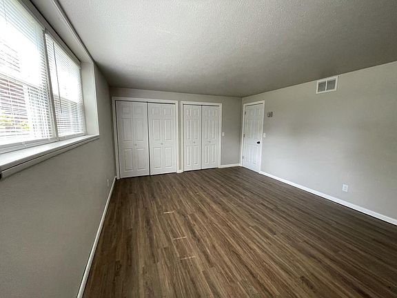 Master Bedroom 
2 spacious closets and beautiful natural light.