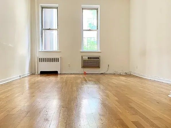 438 E 77th St #4B, New York, NY 10075