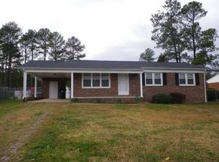 564 Wayview Rd, Henderson, NC 27537