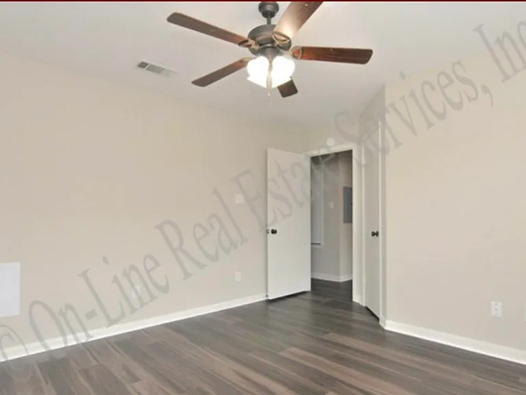 701 Balcones Dr #64 — Photo 10