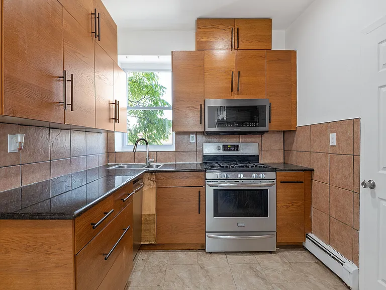 310A Paterson Plank Rd #3B — Photo 2