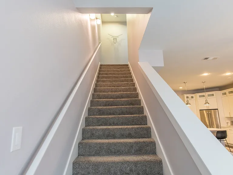 1211 Beaconsfield #602 — Photo 19