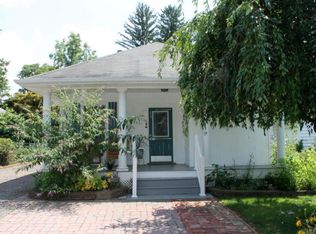 27 Lafayette Ave, Titusville, NJ 08560