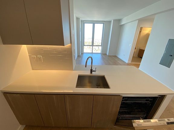 3rd image of 40-22 24th St #43A