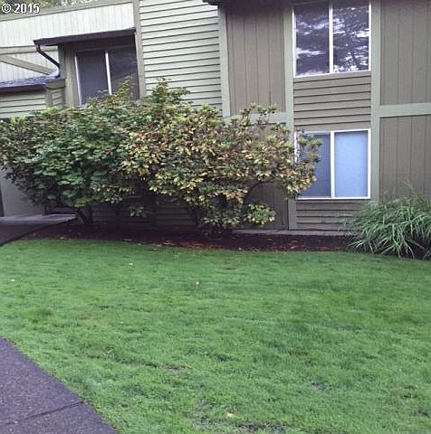 1st image of 2330 SE Brookwood Ave #109