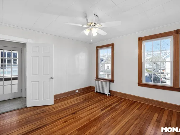 21 Hall Ave, Newport, RI