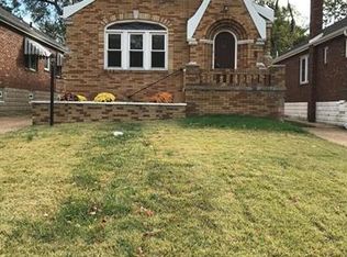 9346 Rambler Dr, Saint Louis, MO 63123
