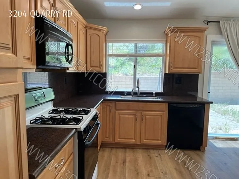 3204 Quarry Rd — Photo 5