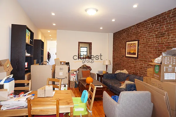 Rented by Citi Nest Group LLC | media 14