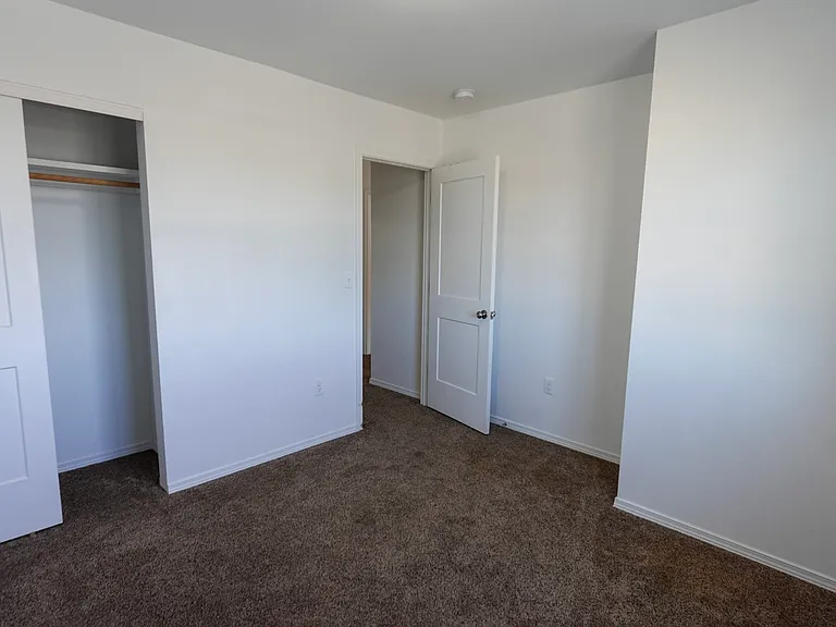 2821 W Marina Dr #5 — Photo 24